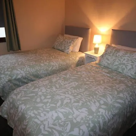 Apartment Ground Floor Twin King Bed Option Free Off Street Parking