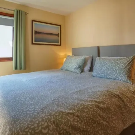 Ground Floor Twin King Bed Option Free Off Street Parking